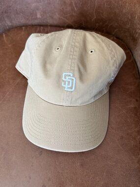 San Diego Padres Beige Baseball Cap with SD Logo ‘47